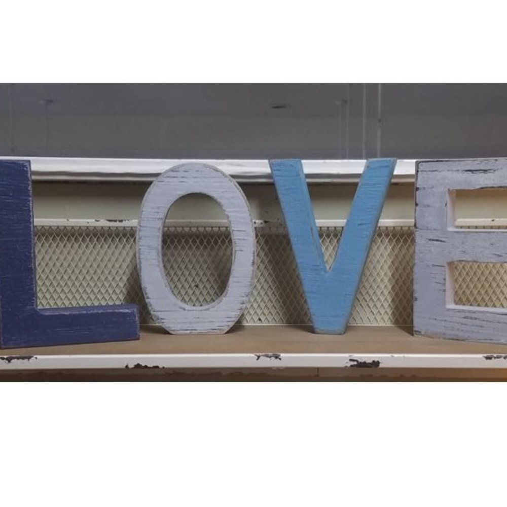 Wood Letters “LOVE” Farmhouse Decor Brand New